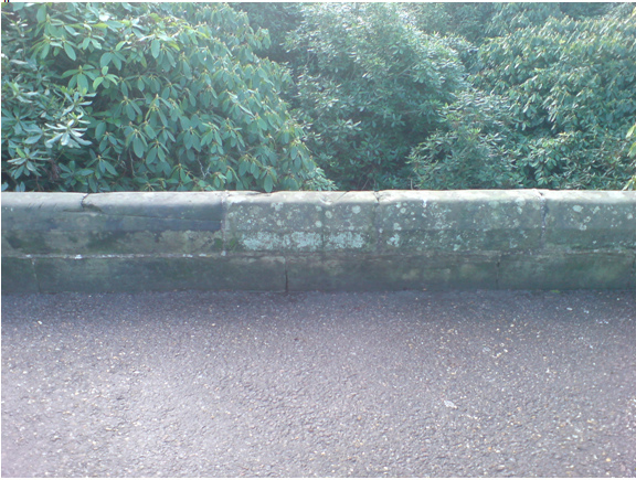 Parapet wall before the accident